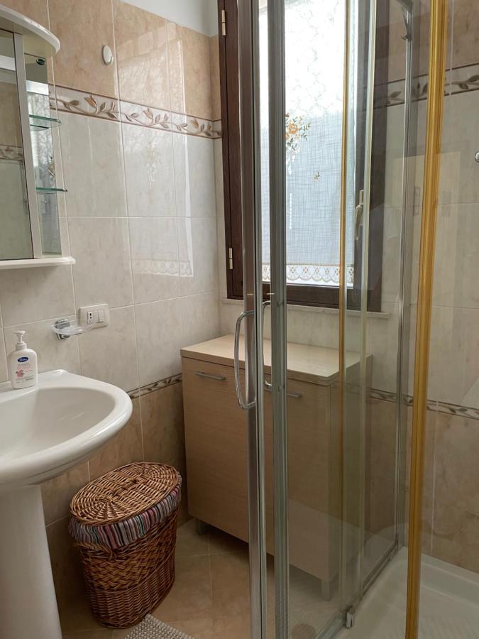 Half House Floridia Villa Bagian luar foto
