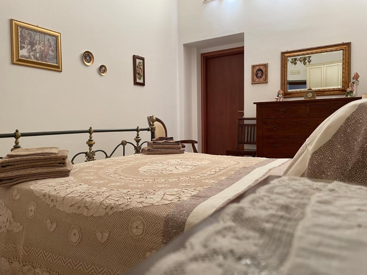 Half House Floridia Villa Bagian luar foto