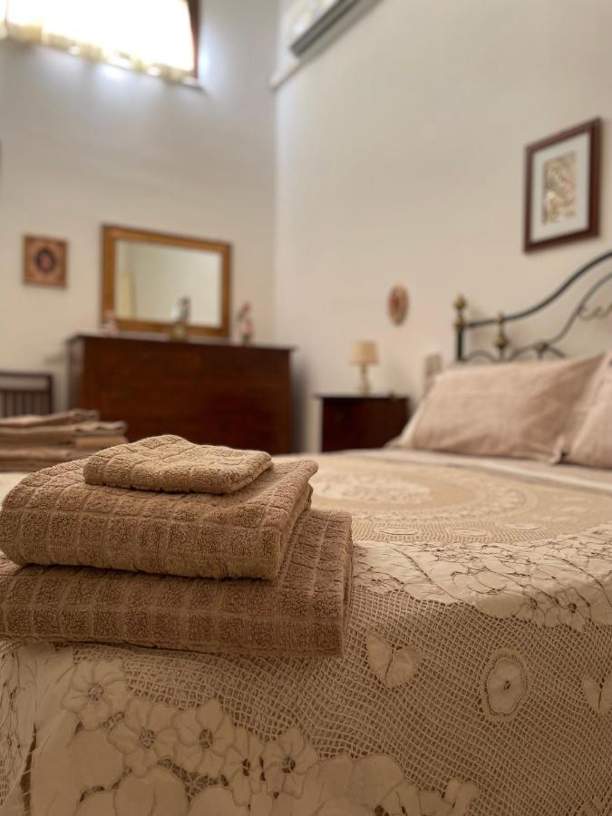 Half House Floridia Villa Bagian luar foto